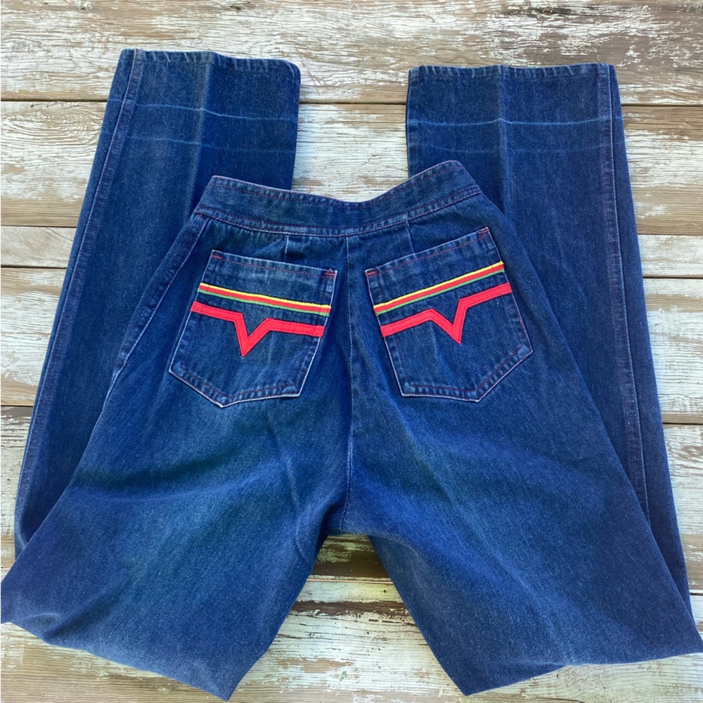 Vintage 80’s jeans, embroidered pockets, straight leg, 22” waist, XS